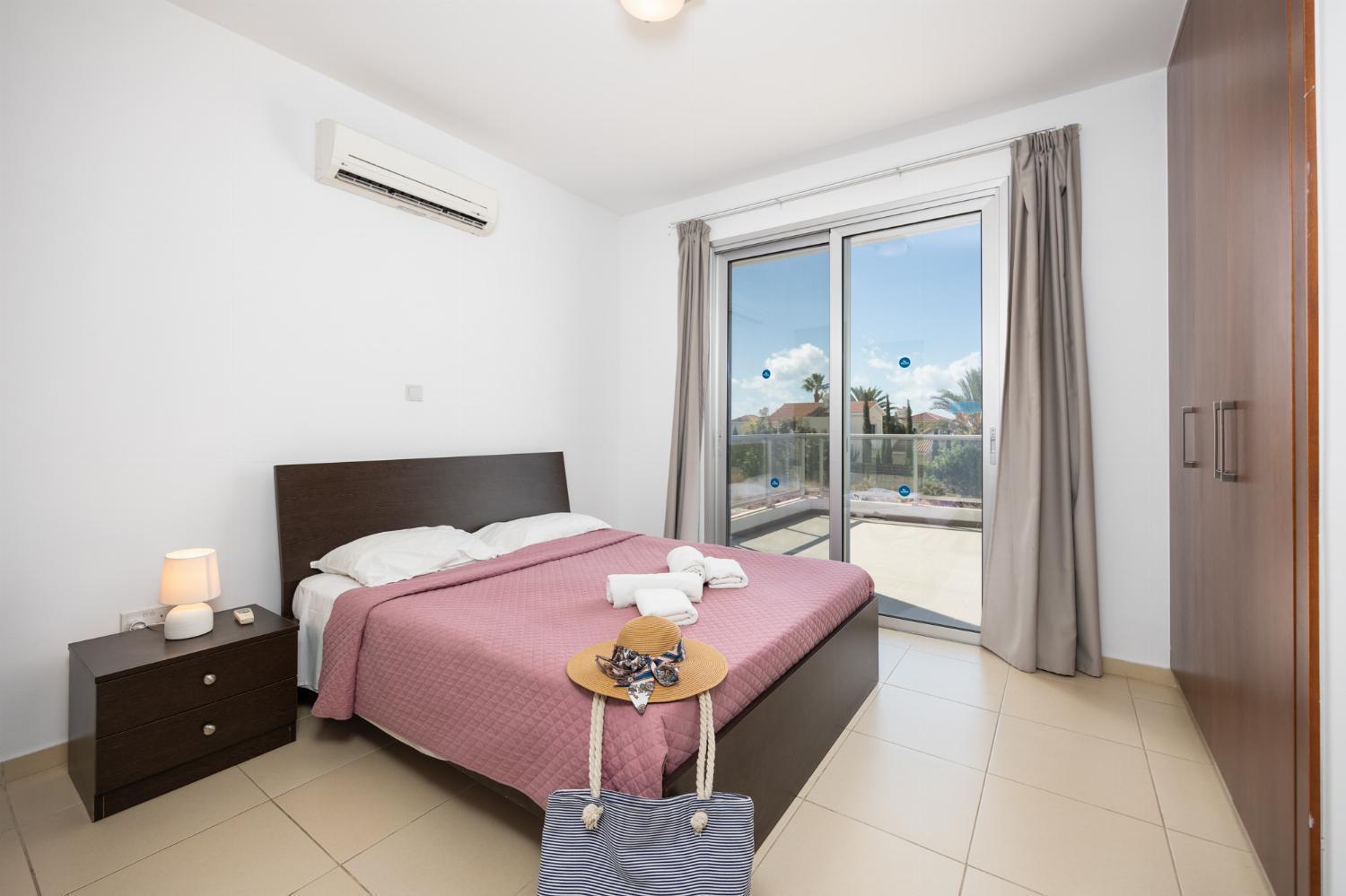 Coral Bay 4 Вилла Пейя